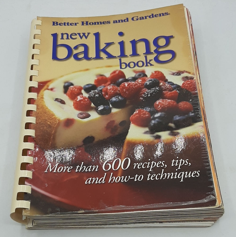 Better Homes And Garden New Baking Book Spiralbound 1998 Over 600 Recipes